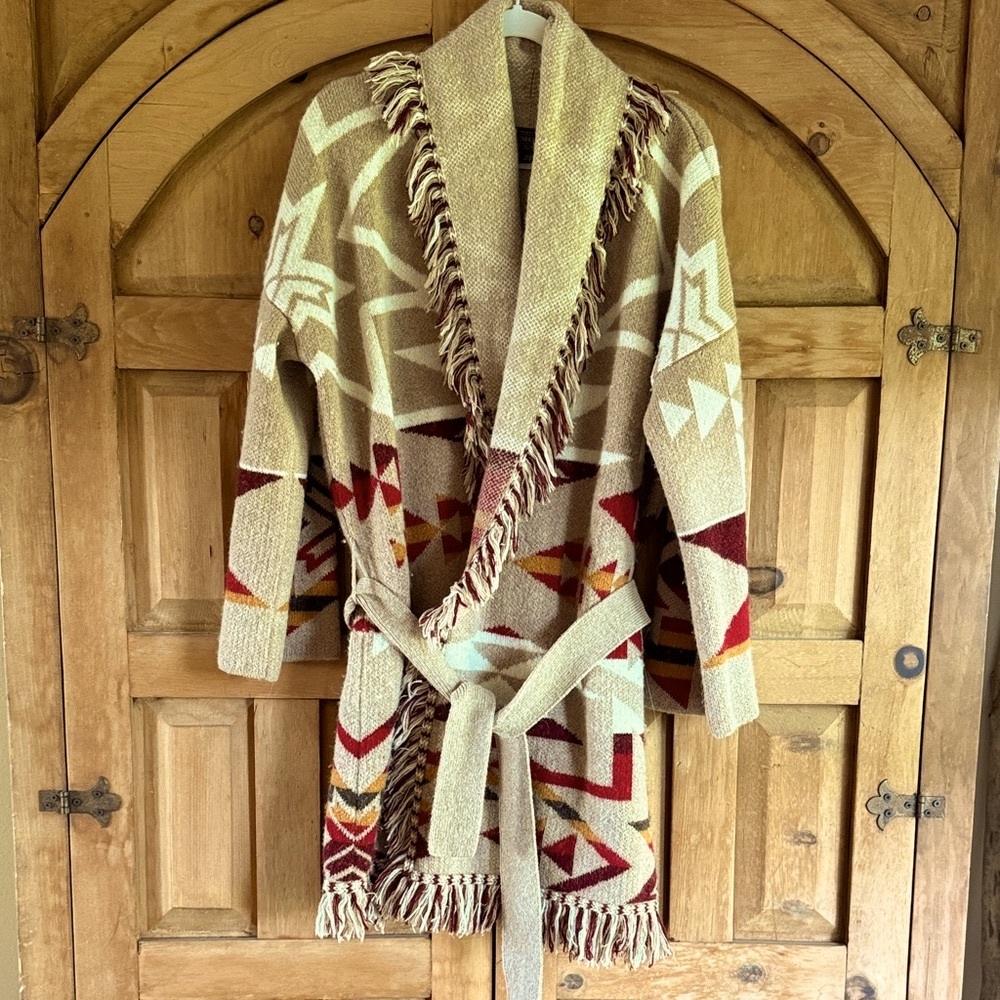 Pendleton Discontinued Skamania Baby Alpaca Sweater Medium